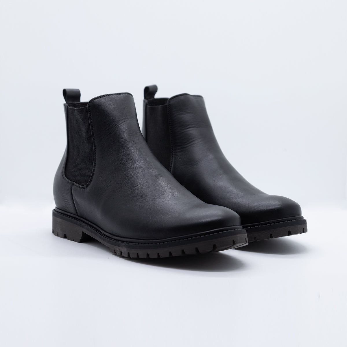 Chelsea Negro en cuero liso +7CM