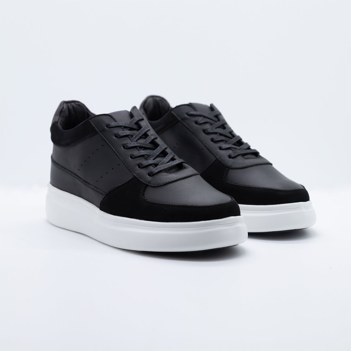 Levis Negro +7CM