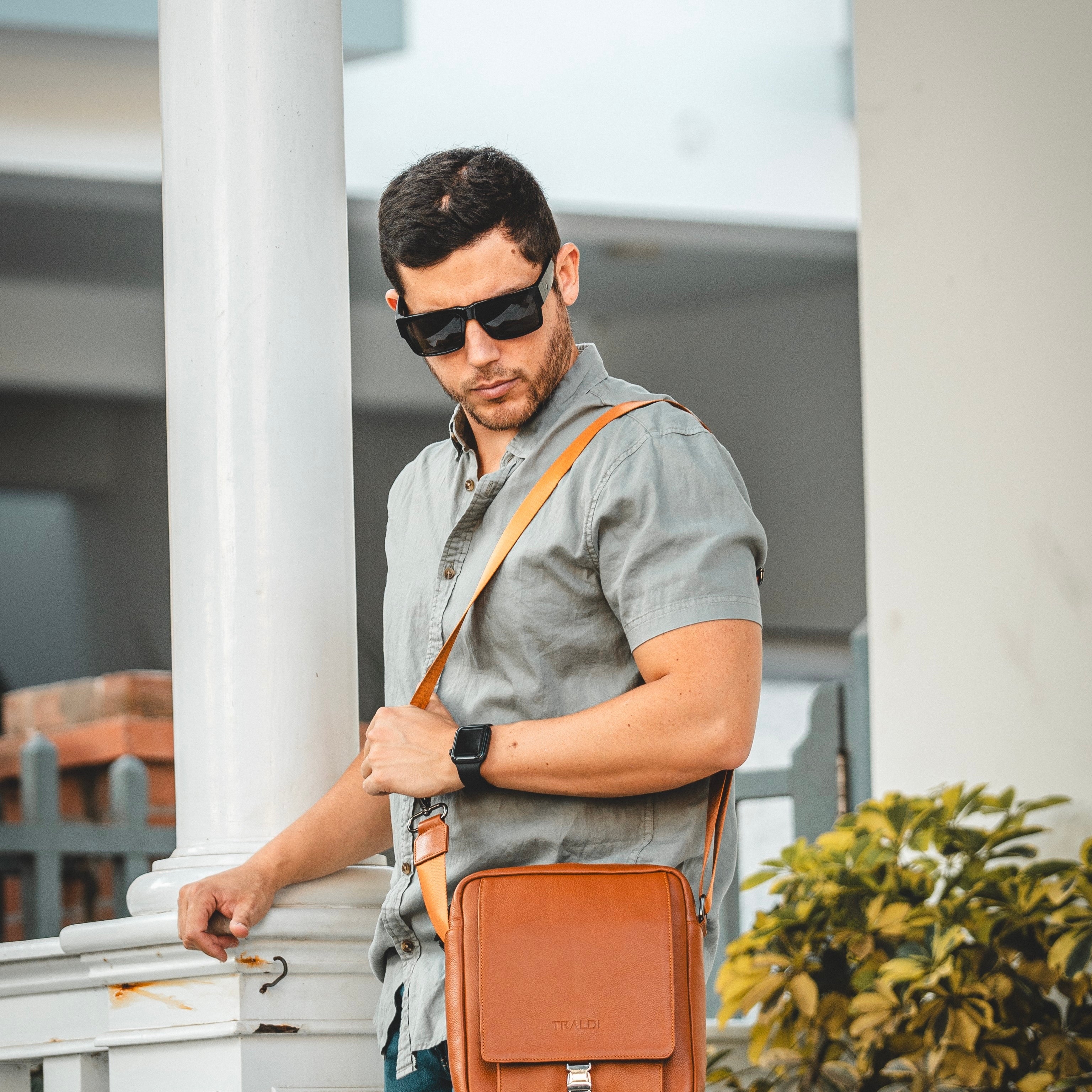 Morral Burdeos Camel
